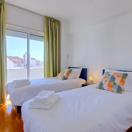 The Quartel House - Campo De Ourique Apartment