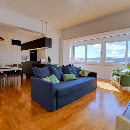The Quartel House - Campo De Ourique