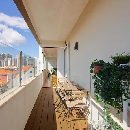 The Quartel House - Campo De Ourique Apartment *